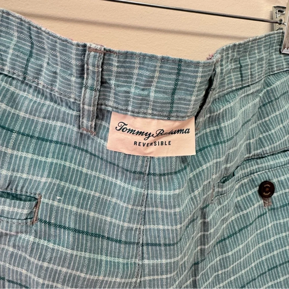 Tommy Bahama 100% Linen‎ Reversible Shorts Blue Stipe, Pink & Green Tropical 40